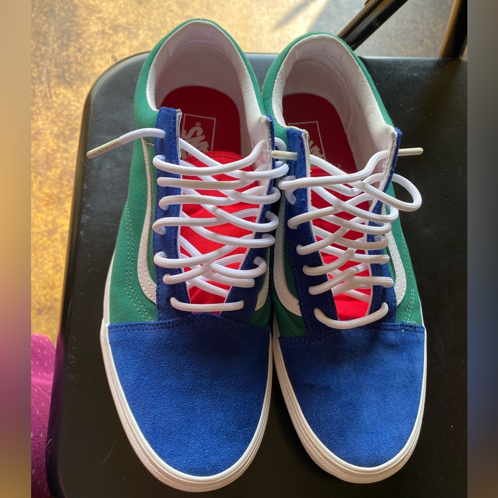 Vans